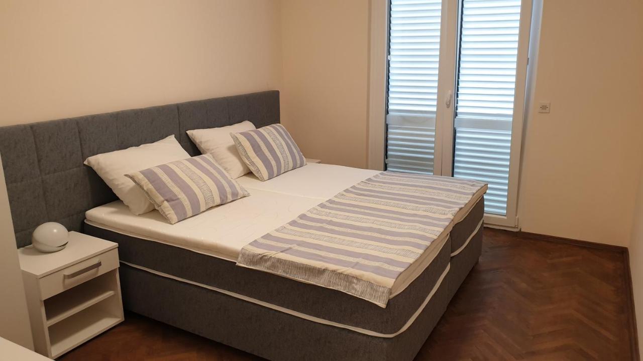 Apartments And Rooms With Parking Space Hvar - 15378 Hvar Town Esterno foto